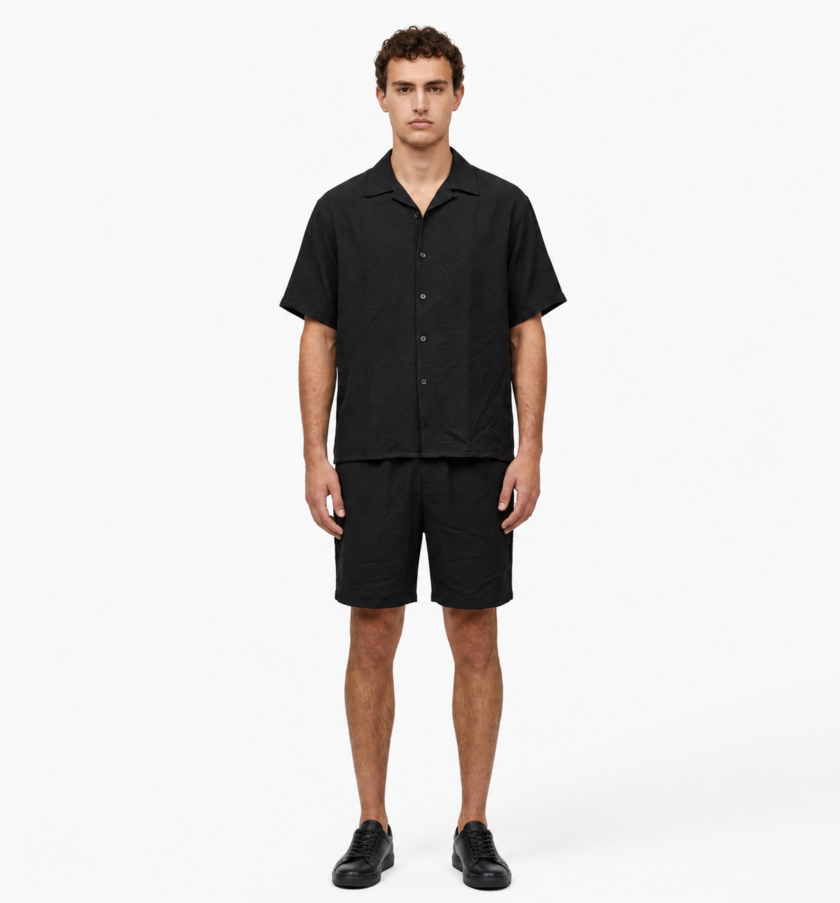 Black v linen set